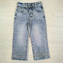 Low diamond jeans