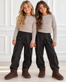 Black twist pants