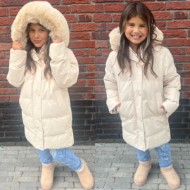 Furry hooded jacket - beige