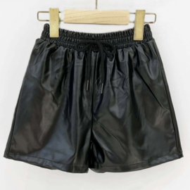 Millennium short - zwart