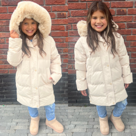 Furry hooded jacket - beige