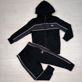 Icon Urban Line Tracksuit