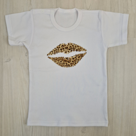 Leo kiss white tee Shortsleeves