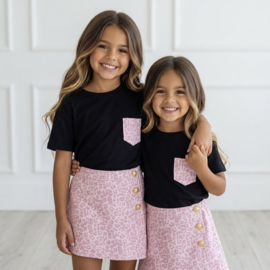 Stylish Leopard Skort Outfit