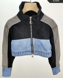 Your cropped denim jacket