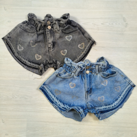 Lovely wide short