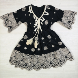 Beige Lace Boho Dress - zwart