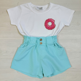 Donut worry tee