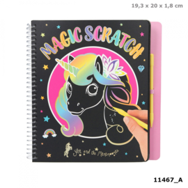 Ylvi & the Minimoomis Magic Scratch boek pastel