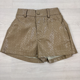 Luxe Woven Leather Look Short - camel