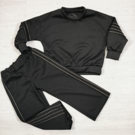 Sporty shiny stripe set