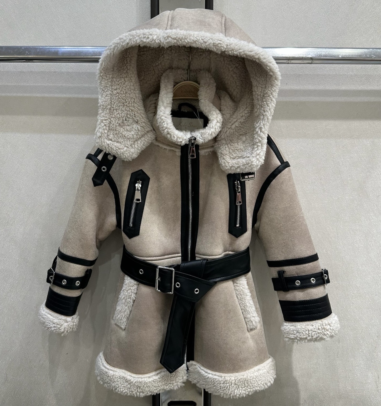 Long hooded teddy biker jacket - Beige (verzenddatum 7 augustus)