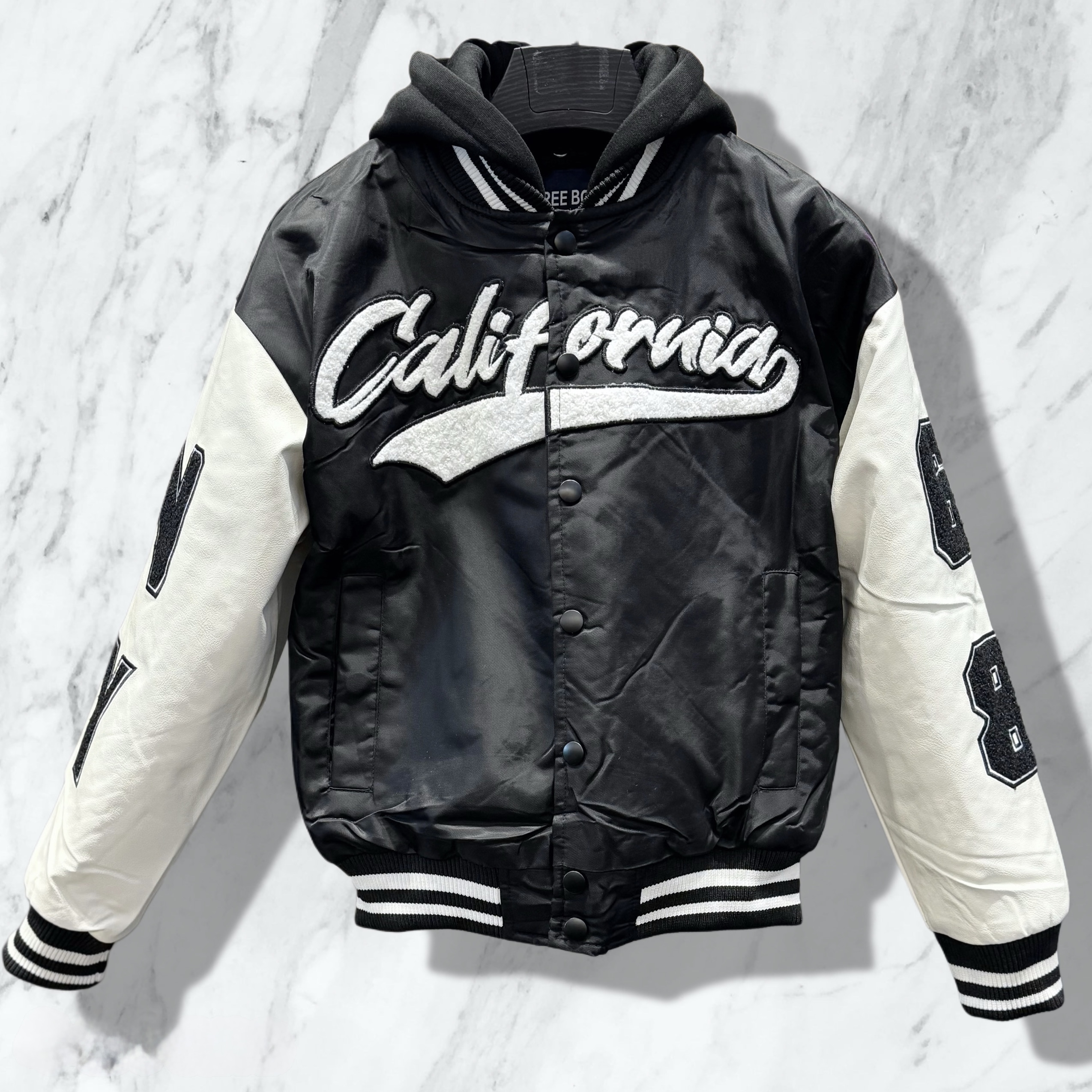 California boys bomber - zwart (Verzenddatum 7 augustus)