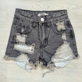 Ultimate distressed denim short