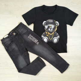 Icon black jeans