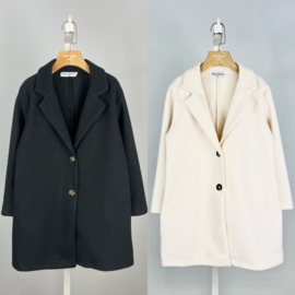 Straight trenchcoat