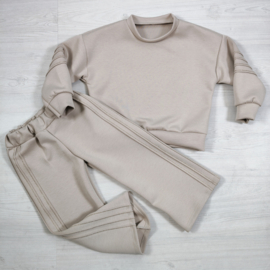 Sporty shiny stripe set