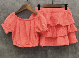 Give me this set - coral