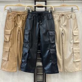 Straight leatherlook pocket pants