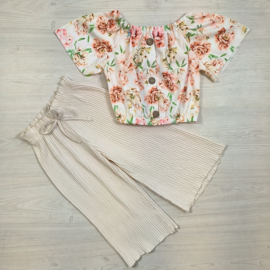 Pleated & flower set