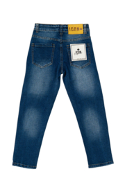 Icon street style denim