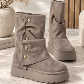 Studded Warm Boots - taupe