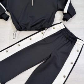Buttoned striped tracksuit - zwart