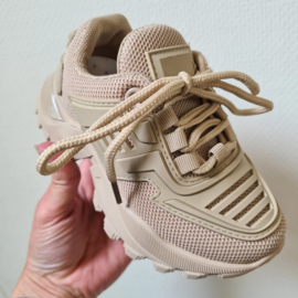 Sporty sneaker - Camel