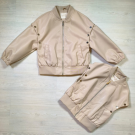 Look at my leather bomber - beige