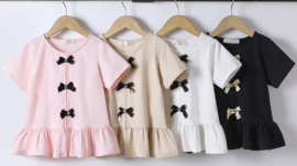 Girly strikjes top