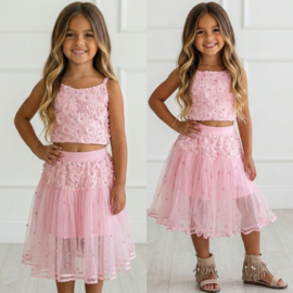 Your Lace Dream Outfit - roze