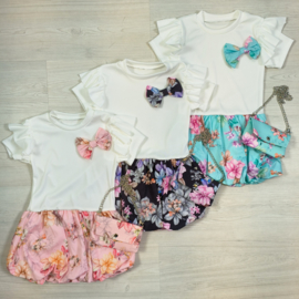 Many flowers dress