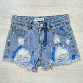 Distressed splatter short