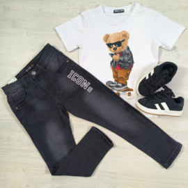 Icon black jeans