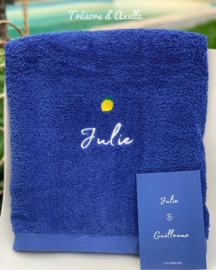 Douche Handdoek Blauw ultramar (70 x 140) + 1 naam geborduurd