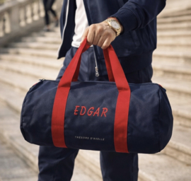 Logeertas / Weekendtas / Sporttas in sterk polyester, donker blauw/rood, om te laten borduren