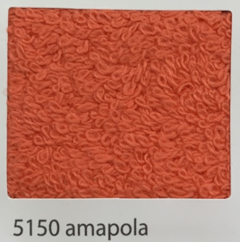 Handdoek zacht rood (amapola)(50 x 100) + 1 naam geborduurd