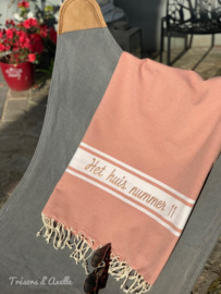 Voorbeelden geborduurde Luxe Hamamdoek/Strandlaken, klik op de foto om meerdere te zien