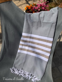 WALRA FOUTA SUNSHADE HAPPINESS, licht kaki met of zonder naamborduring