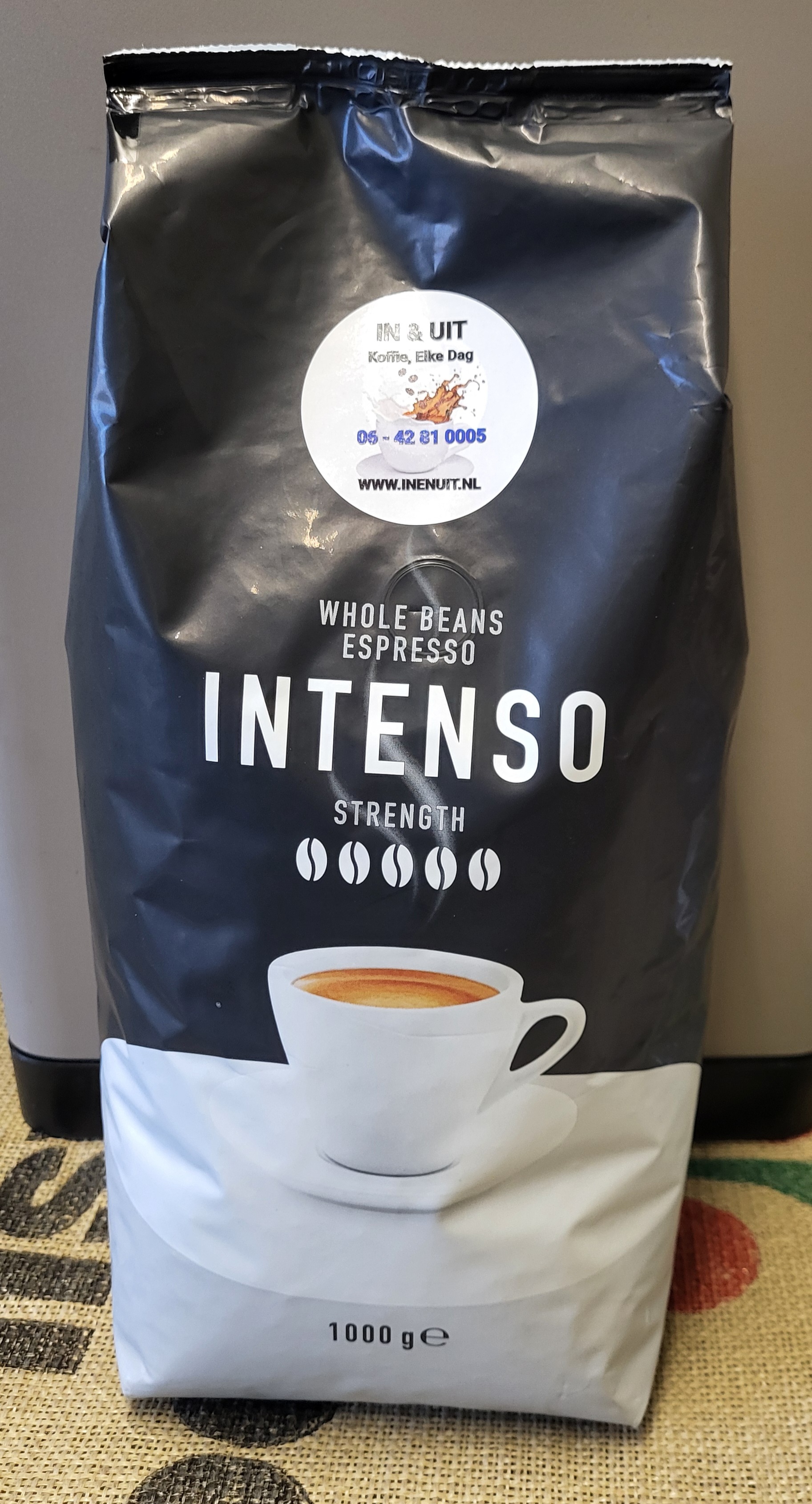 In en Uit Koffiebonen Intenso - 1.000 gram