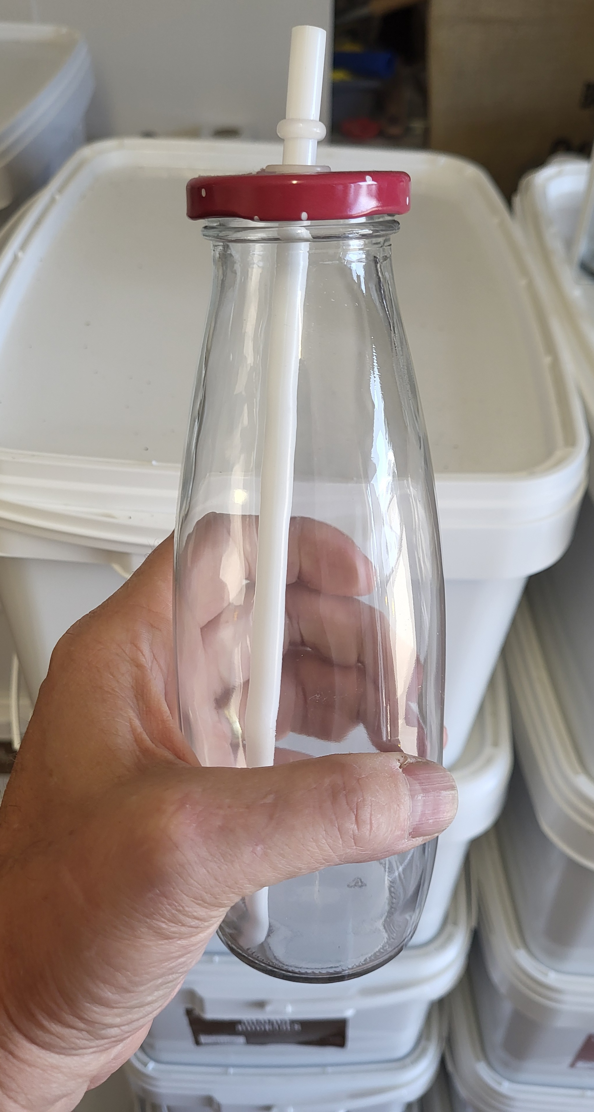 Flessenrek met 3 glazen flessen Ice coffee