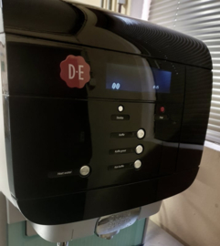 Douwe Egberts Excellence - Coffee Only - Koffiemachine  met vaste wateraansluiting