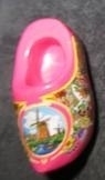 Wooden shoe with windmill - pink
