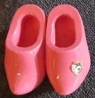 Klompen broche roze, met steentje - Wooden shoes brooche pink with sparkle