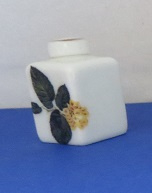 Miniature square Vase with top - 07