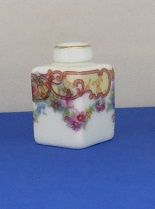 Miniature square Vase with top - 10