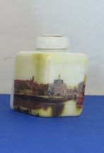 Miniature square Vase with top - 05