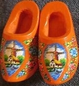 Wooden shoes brooche with windmill - orange