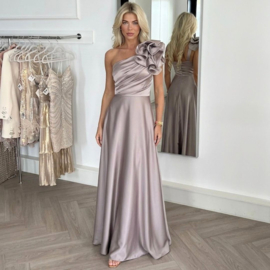 TAUPE JURK BIG FLOWER By Yessey