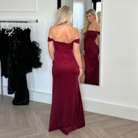 BORDEAUX OFF SHOULDER AVONDJURK By Yessey